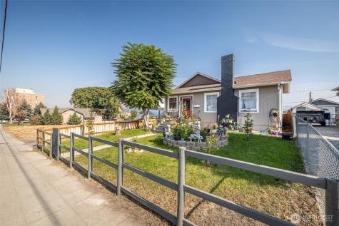 221 Okanogan Avenue Wenatchee WA 98801