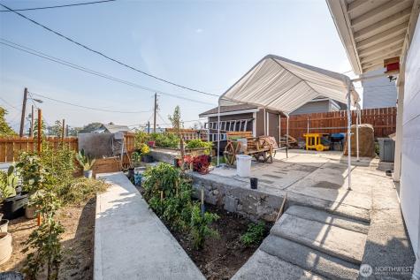 221 Okanogan Avenue Wenatchee WA 98801