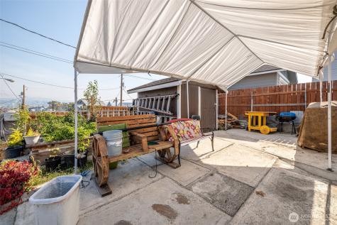 221 Okanogan Avenue Wenatchee WA 98801