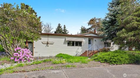 23809 Lake Drive E Bothell WA 98021
