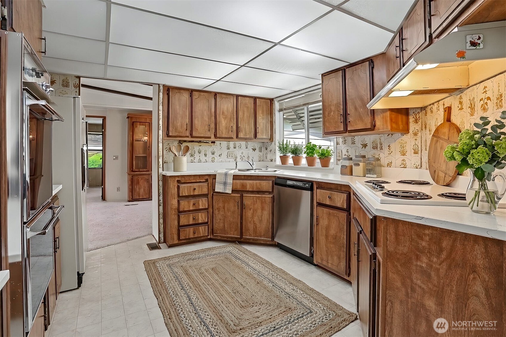 23809 Lake Drive E Bothell WA 98021