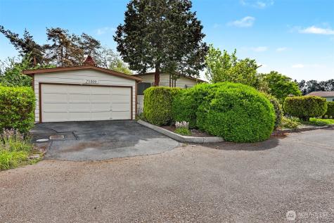 23809 Lake Drive E Bothell WA 98021