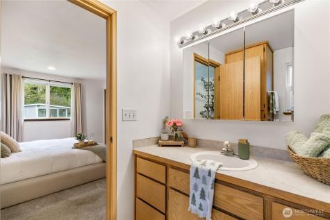 1257 Russell Drive Coupeville WA 98239