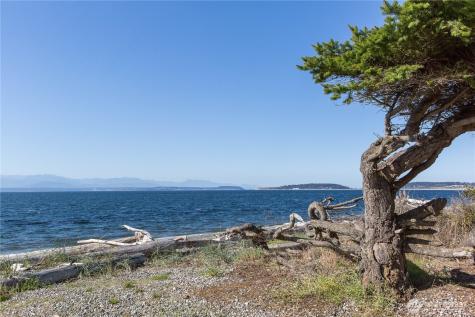1257 Russell Drive Coupeville WA 98239