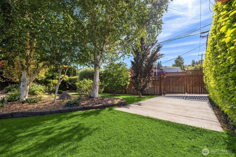 3053 32nd Avenue W Seattle WA 98199