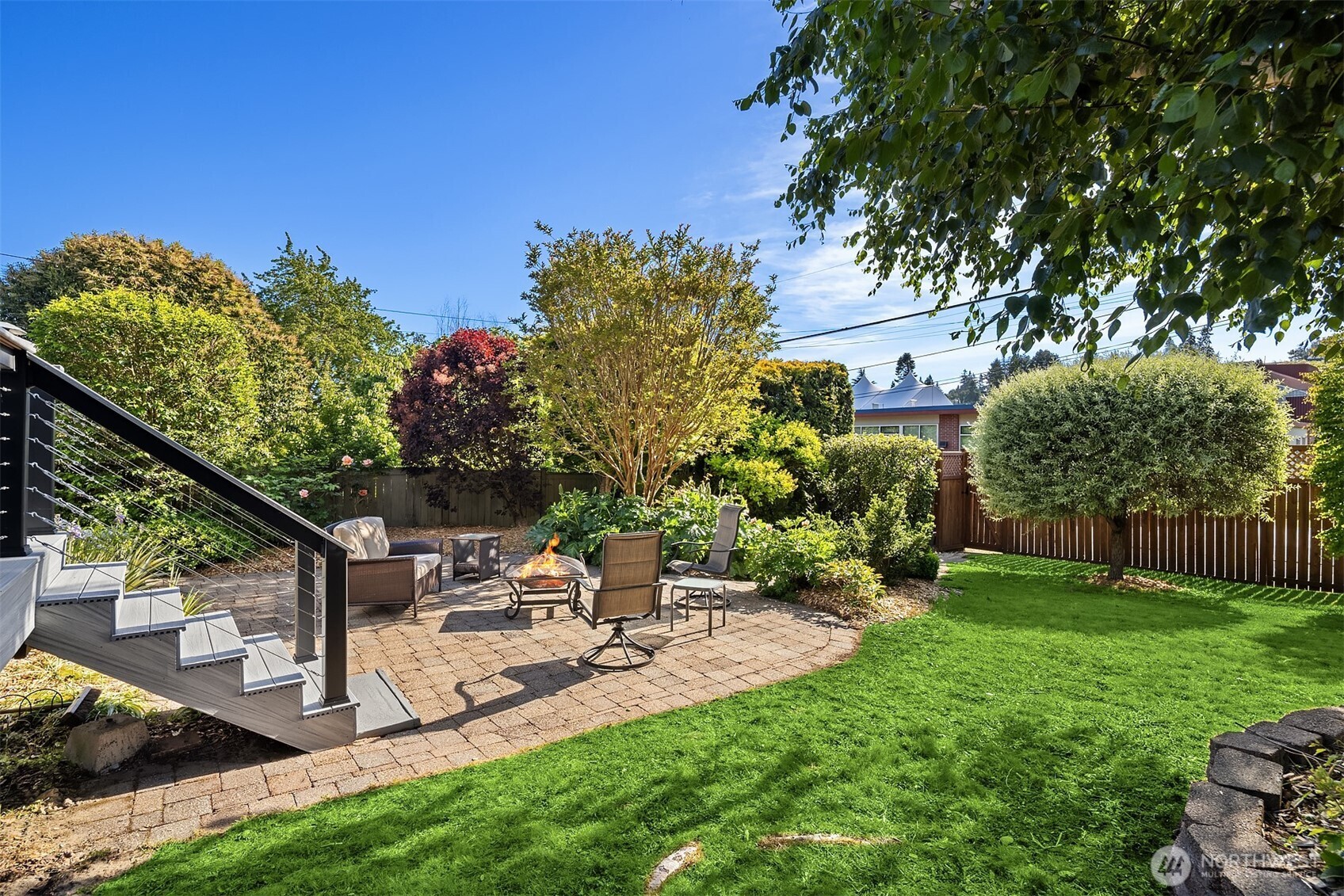 3053 32nd Avenue W Seattle WA 98199