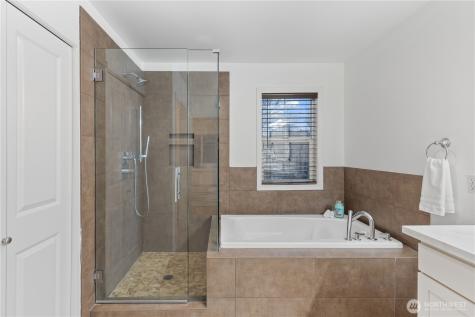 6202 189th Place NE Redmond WA 98052