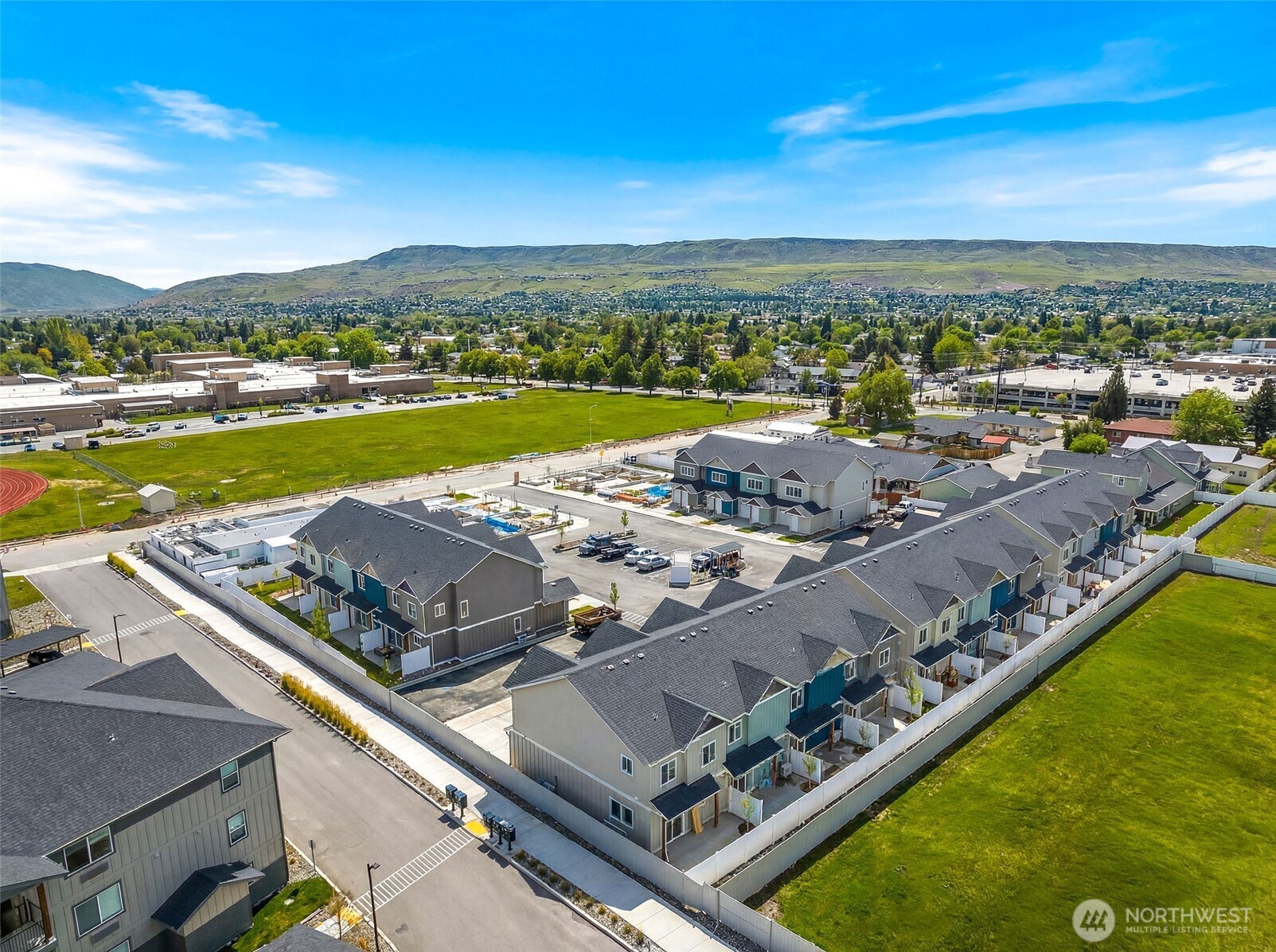 1075 Red Apple Road Wenatchee WA 98801