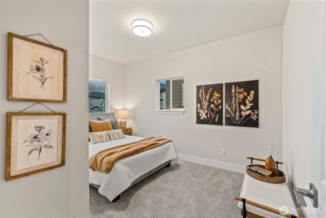 1075 Red Apple Road Wenatchee WA 98801