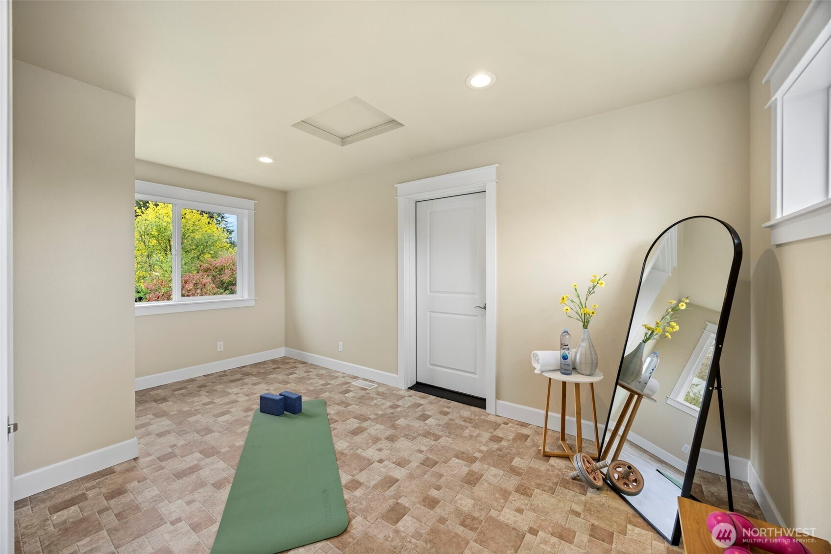 6493 White Peaks Lane NW Bremerton WA 98311