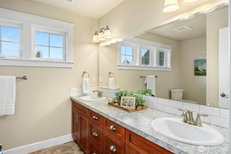 6493 White Peaks Lane NW Bremerton WA 98311