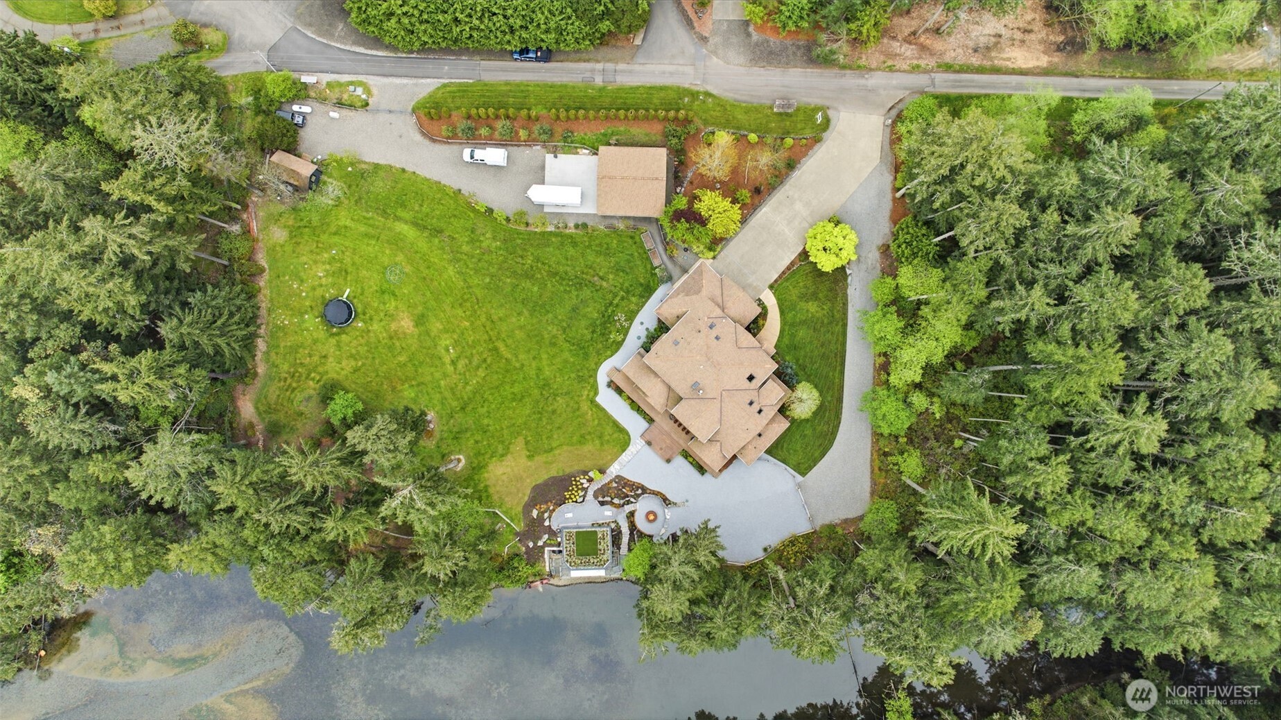 1136 14th Avenue Fox Island WA 98333