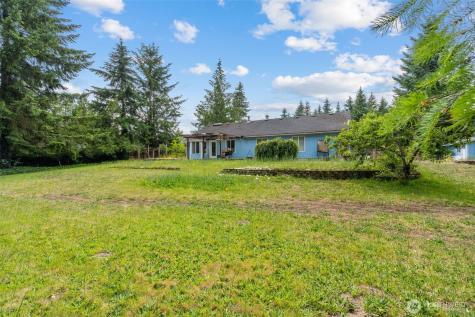 27507 72nd Avenue E Graham WA 98338