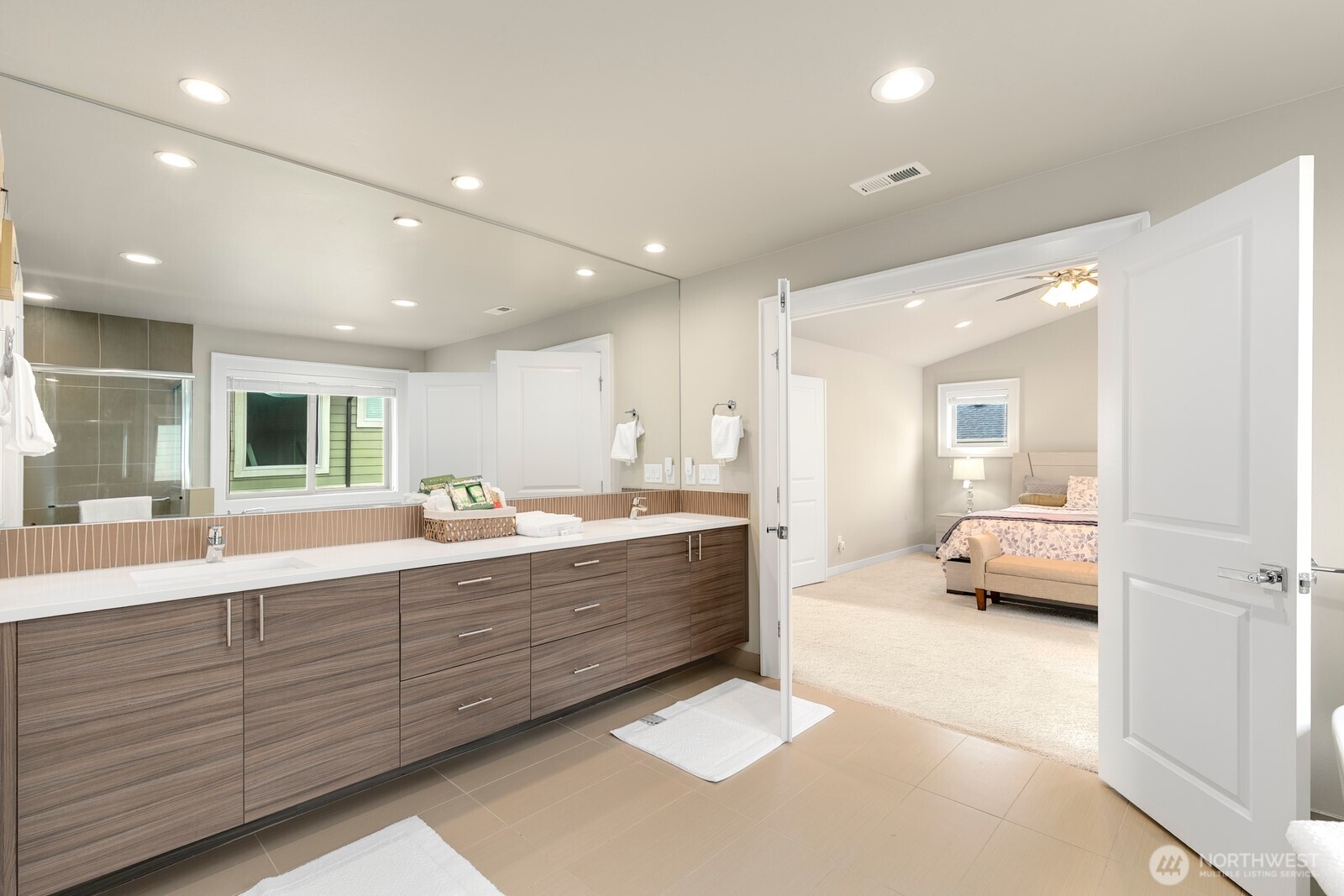 3516 NE 6th Court Renton WA 98056