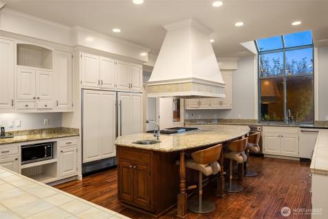 21028 Snag Island Drive E Lake Tapps WA 98391