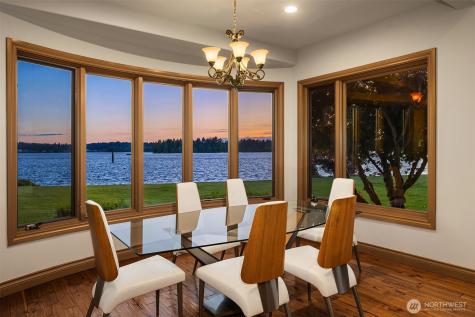 21028 Snag Island Drive E Lake Tapps WA 98391
