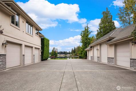 21028 Snag Island Drive E Lake Tapps WA 98391