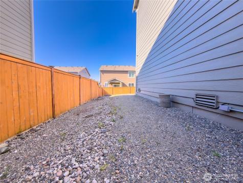 6713 140th Street Ct E Puyallup WA 98373