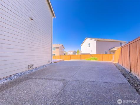 6713 140th Street Ct E Puyallup WA 98373