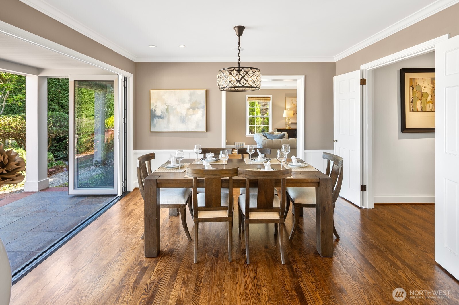 7044 50th Avenue NE Seattle WA 98115