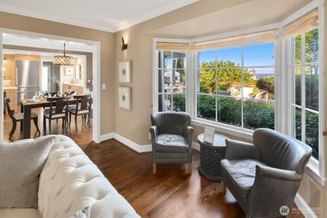 7044 50th Avenue NE Seattle WA 98115