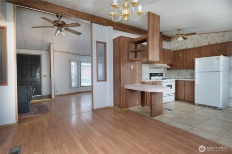 700 NW Crosby Avenue Oak Harbor WA 98277