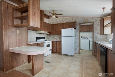 700 NW Crosby Avenue Oak Harbor WA 98277