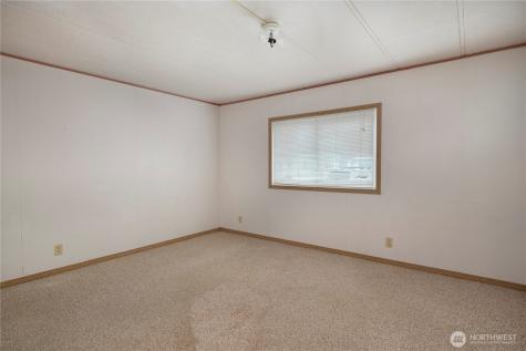 700 NW Crosby Avenue Oak Harbor WA 98277