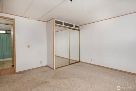 700 NW Crosby Avenue Oak Harbor WA 98277