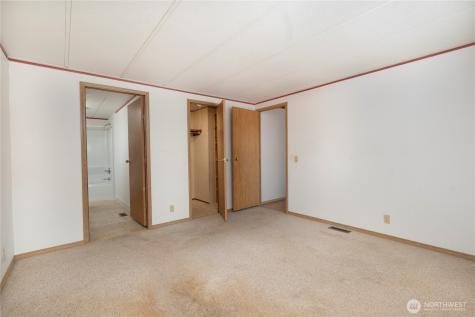 700 NW Crosby Avenue Oak Harbor WA 98277