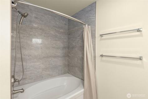 6895 Holly Park Drive S Seattle WA 98118