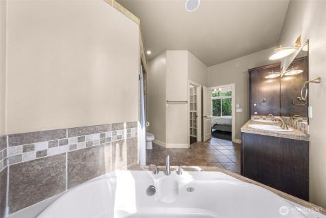2259 H Street Blaine WA 98230