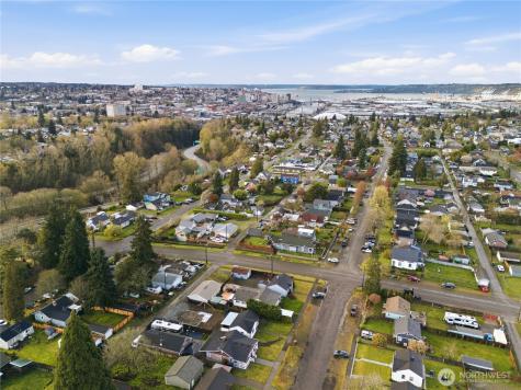 3710 E F Street Tacoma WA 98404