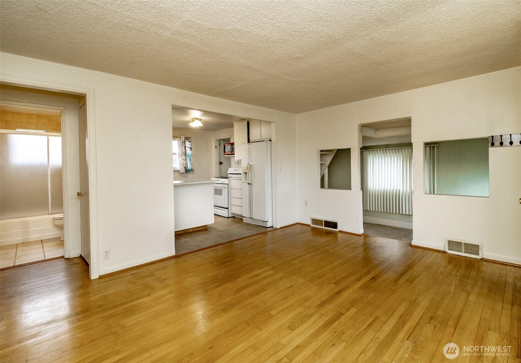 4435 S 144th Street Tukwila WA 98168