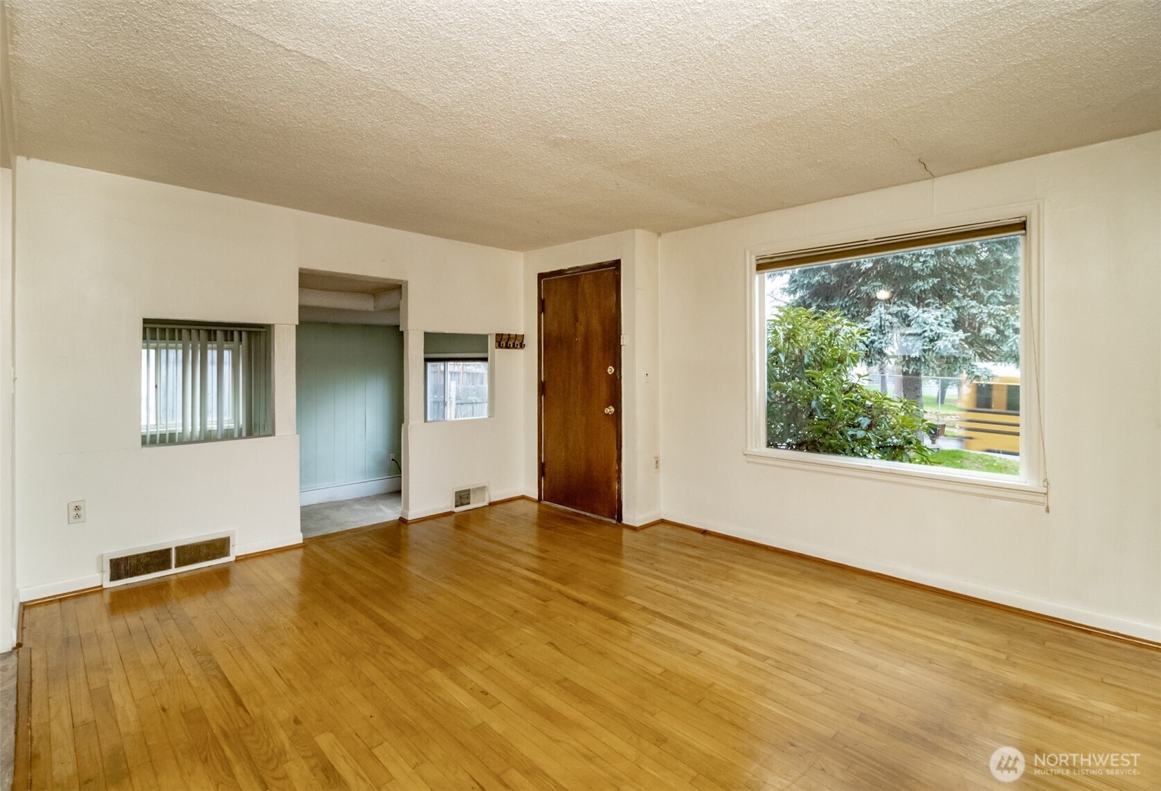 4435 S 144th Street Tukwila WA 98168