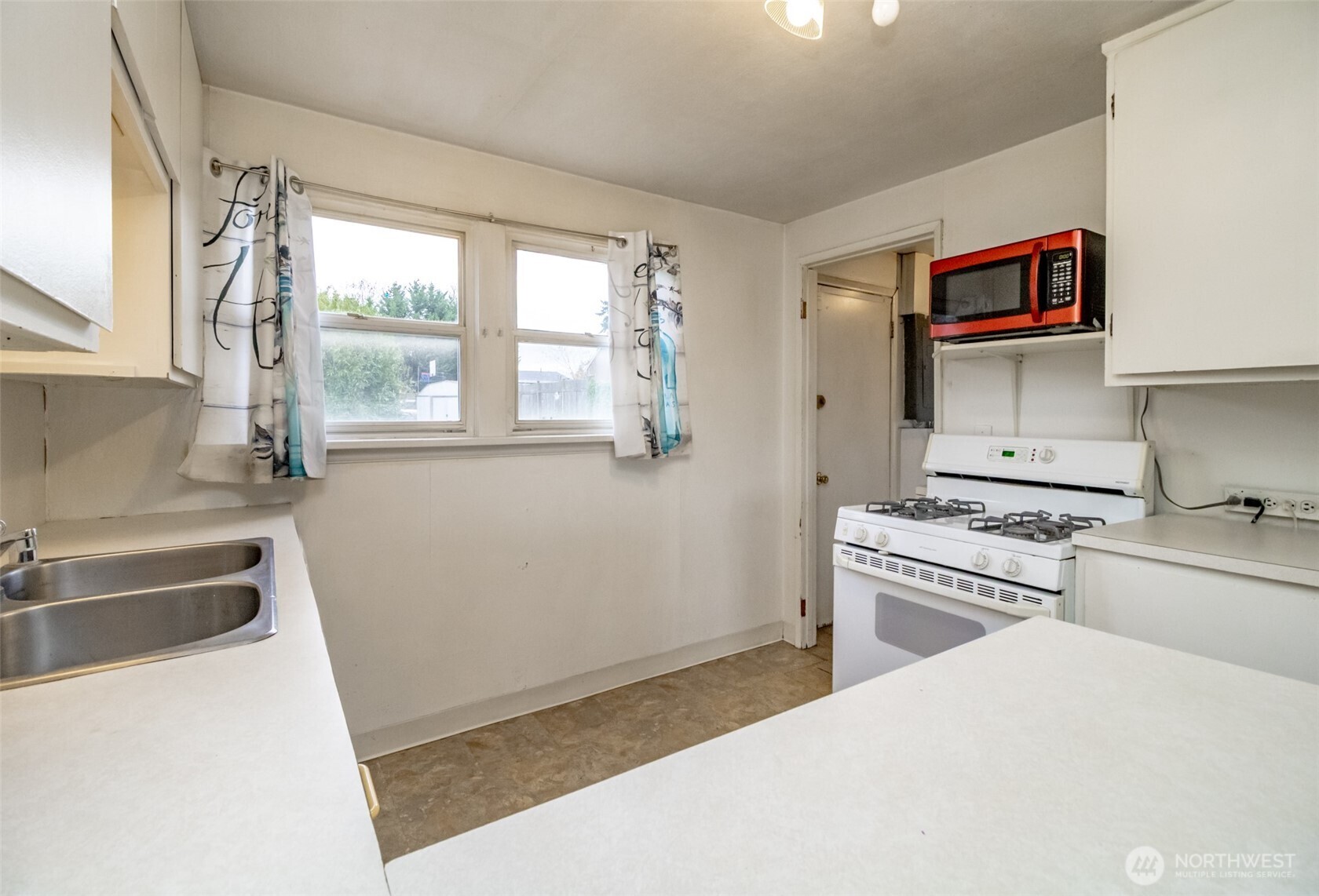 4435 S 144th Street Tukwila WA 98168