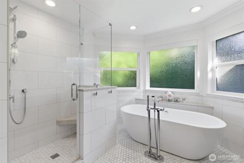 12217 NE 100th Street Kirkland WA 98033