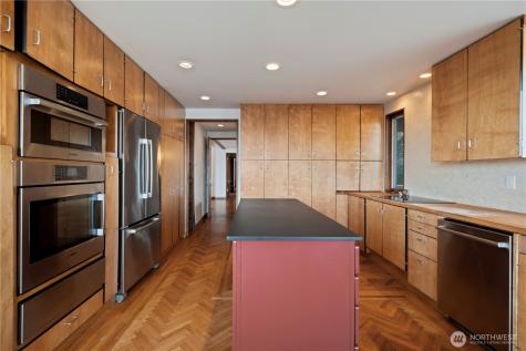 17040 Agate Street NE Bainbridge Island WA 98110