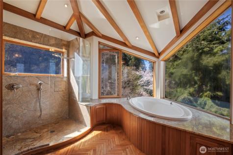 17040 Agate Street NE Bainbridge Island WA 98110