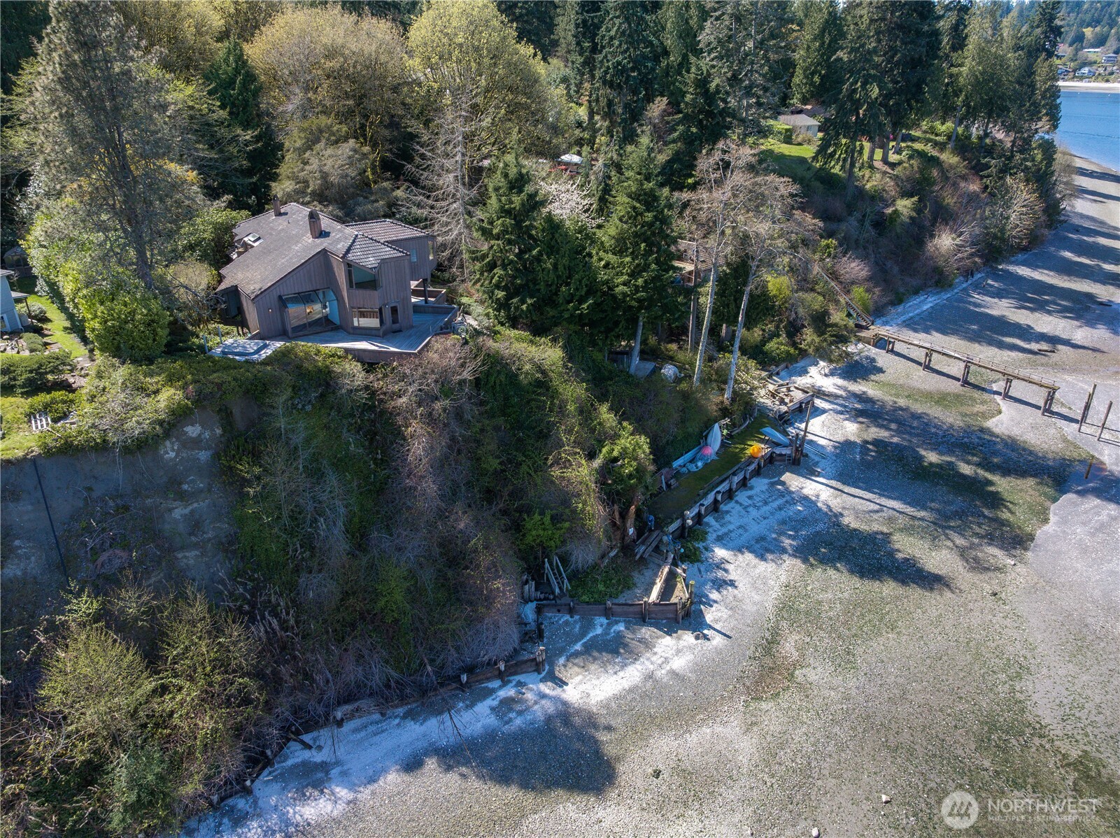 17040 Agate Street NE Bainbridge Island WA 98110