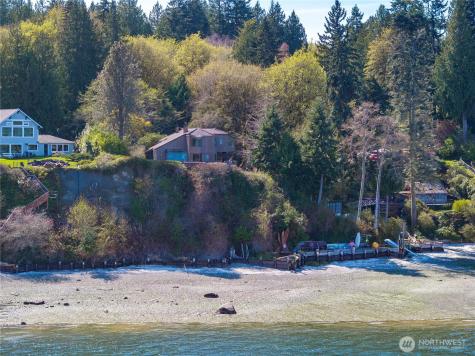 17040 Agate Street NE Bainbridge Island WA 98110