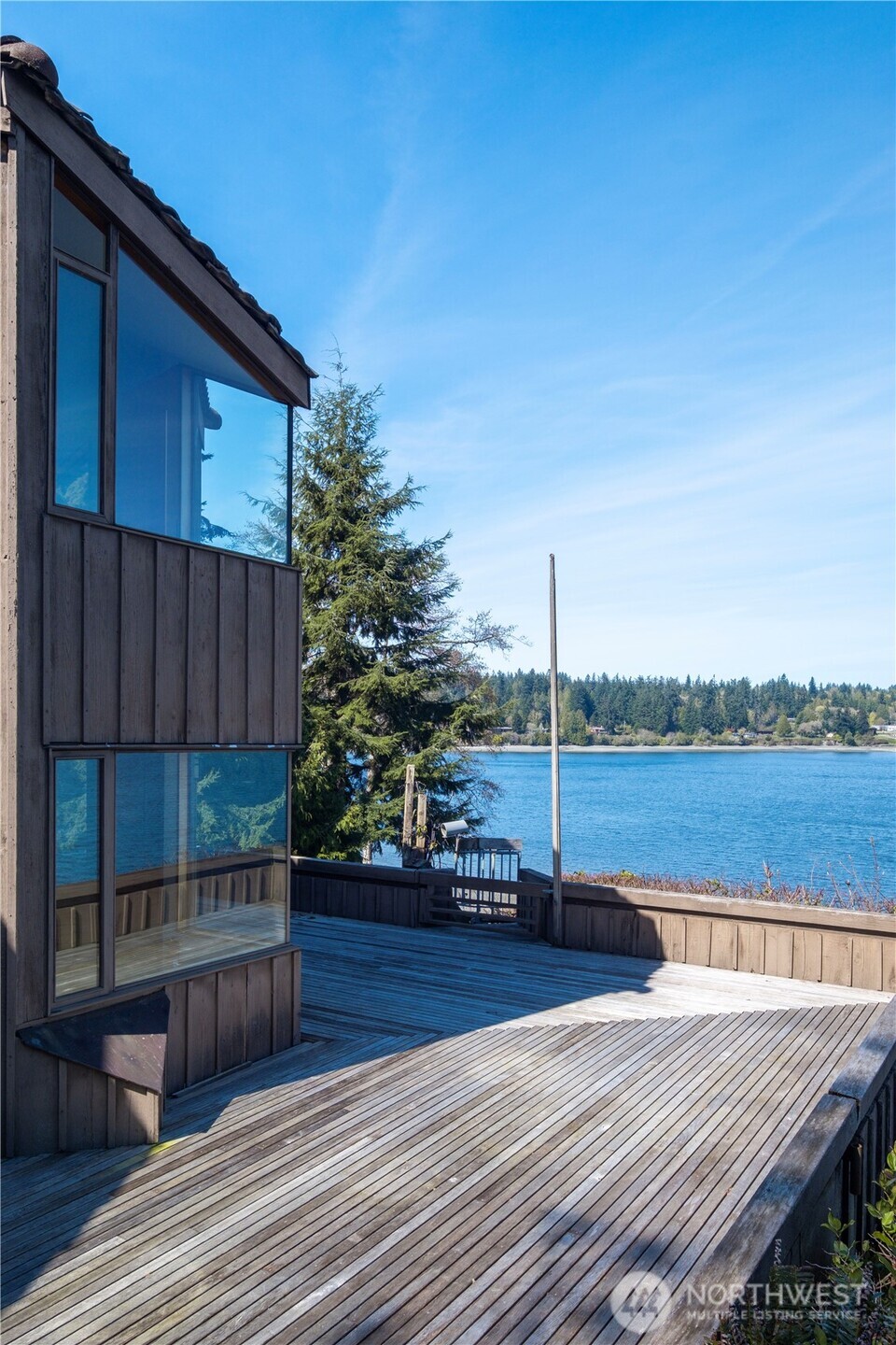 17040 Agate Street NE Bainbridge Island WA 98110