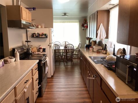 1315 SE 2nd Avenue Quincy WA 98848