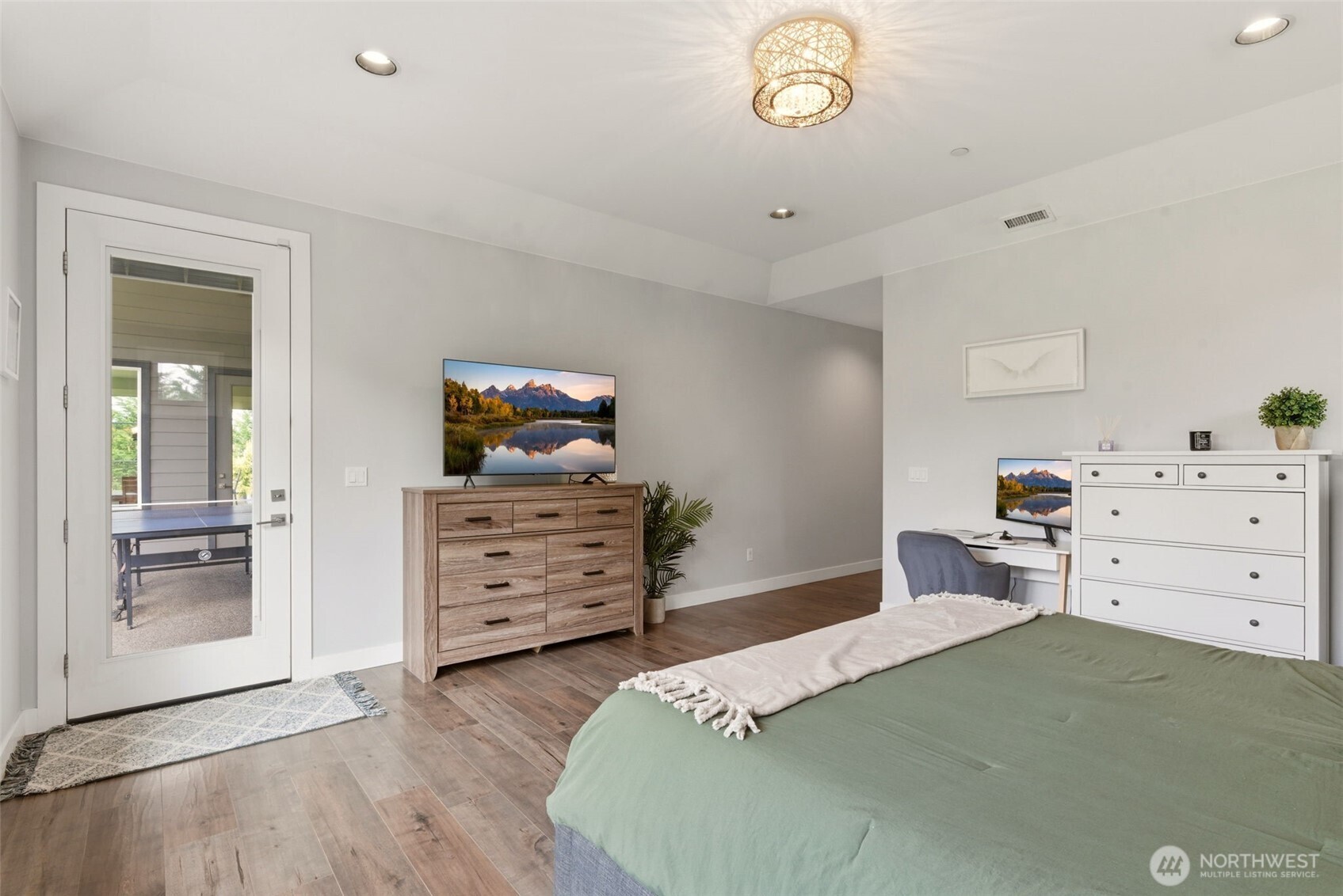 6224 76th Street E Puyallup WA 98371