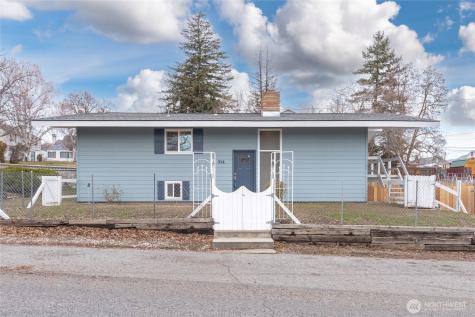 314 3rd Avenue W Omak WA 98841