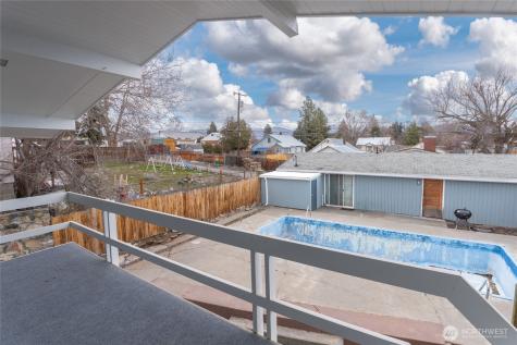 314 3rd Avenue W Omak WA 98841