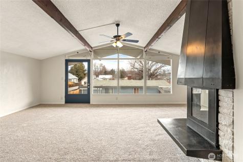 314 3rd Avenue W Omak WA 98841