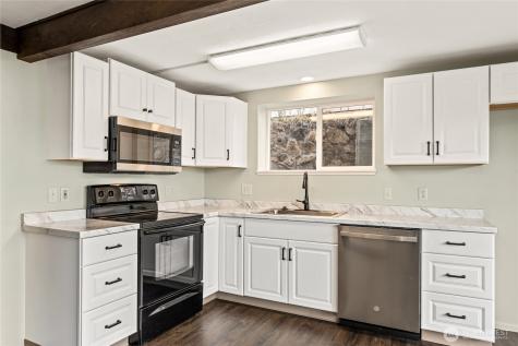 314 3rd Avenue W Omak WA 98841