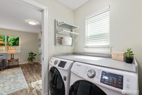 1706 NE 27th Place Renton WA 98056