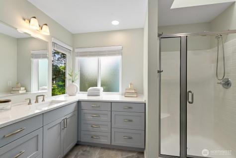 1706 NE 27th Place Renton WA 98056